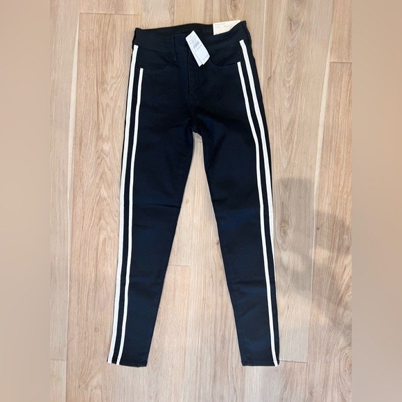 Black hi-rise NE(X)T level jegging with side stripe. - Picture 1 of 3